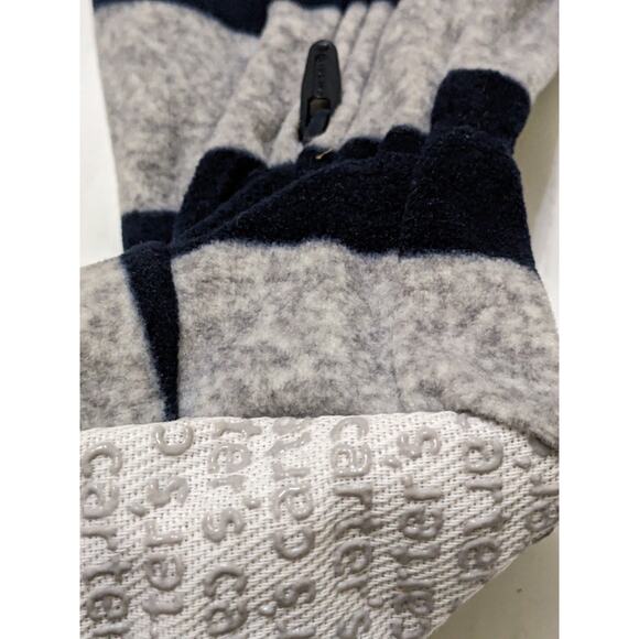 Carter’s 24 Month Red Fire Truck Footed Fleece Sleeper 2 way Zip Gray Oekotex - Picture 3 of 5